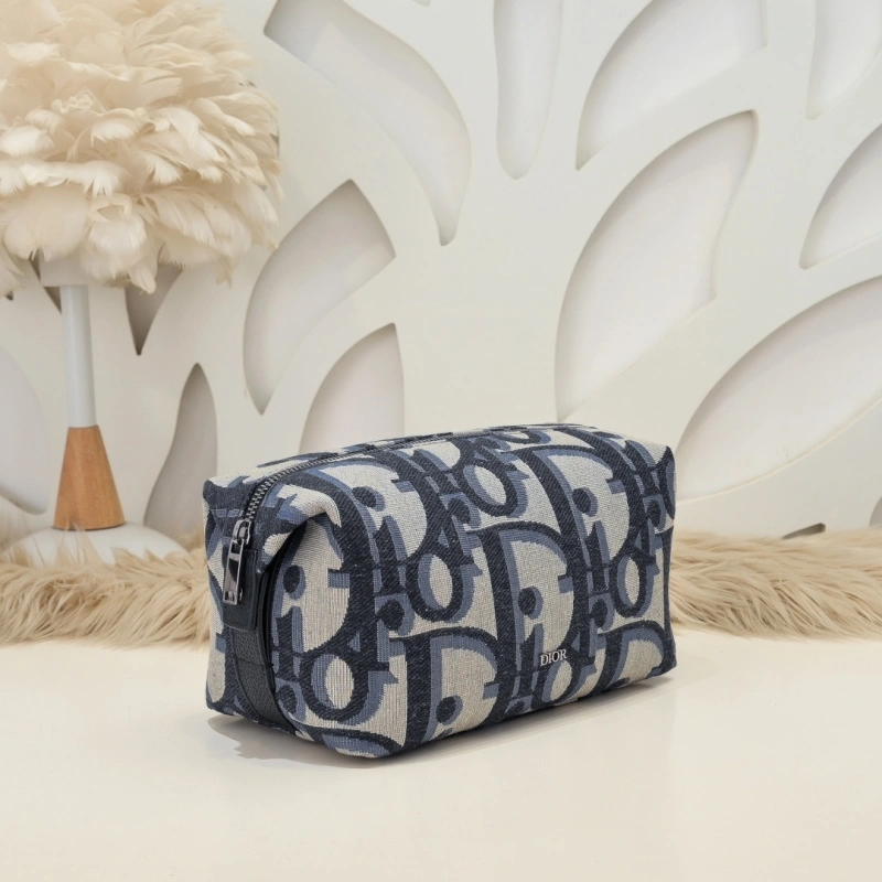 UrbanChic Christian Dior Clutch Bags 71408