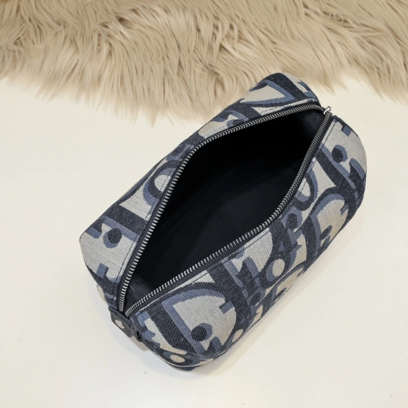 UrbanChic Christian Dior Clutch Bags 71408