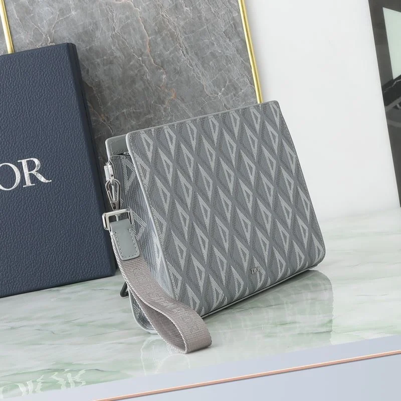 Christian Dior Clutch Bags Snug 46484