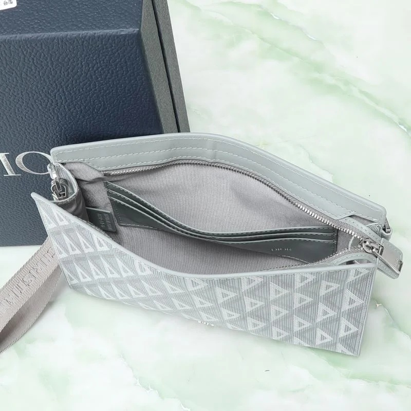 Christian Dior Clutch Bags Snug 46484