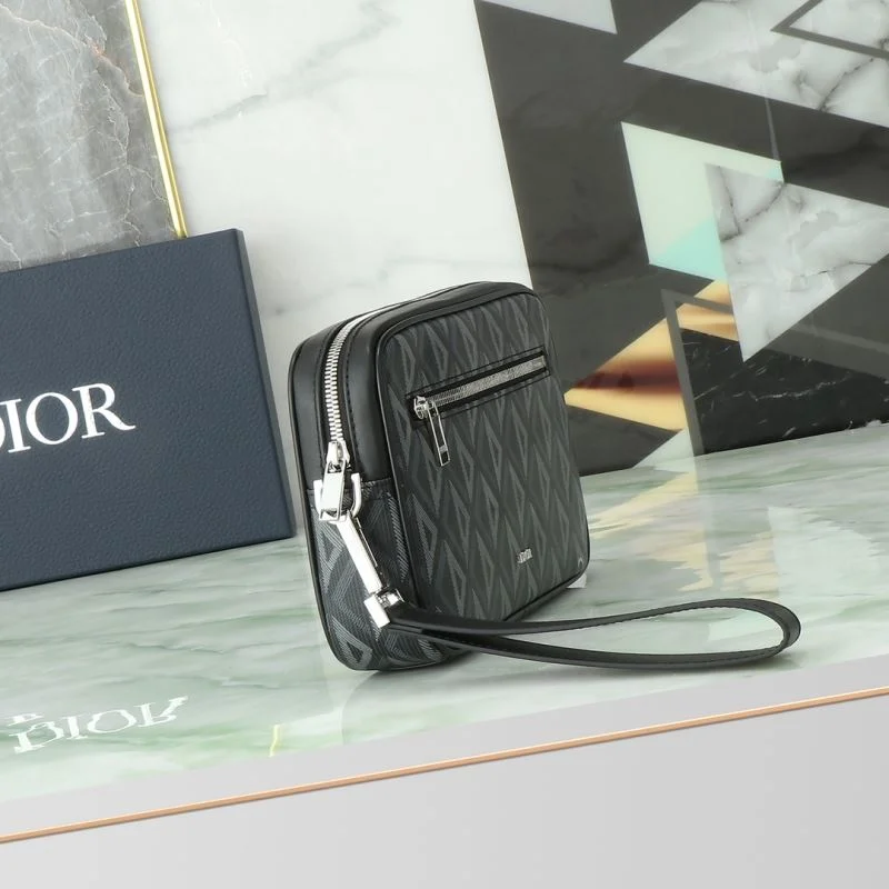 Supportive Christian Dior Clutch Bags 46478