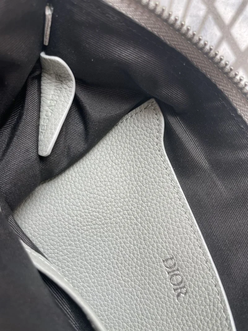 Durable Christian Dior Clutch Bags 46473