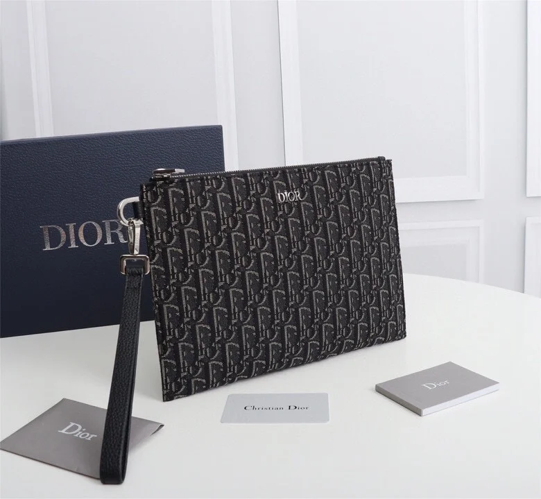 WaterResistant Christian Dior Clutch Bags 46464