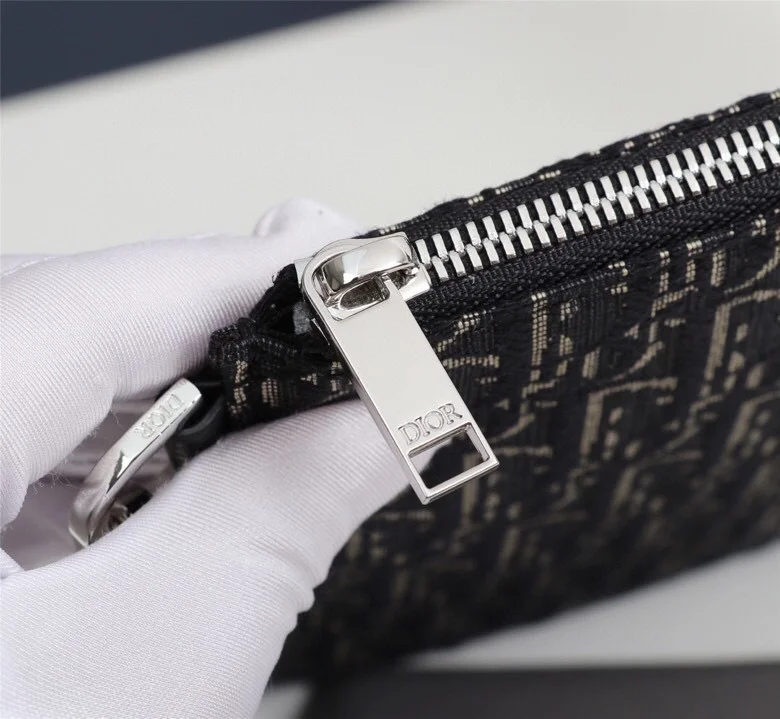 WaterResistant Christian Dior Clutch Bags 46464