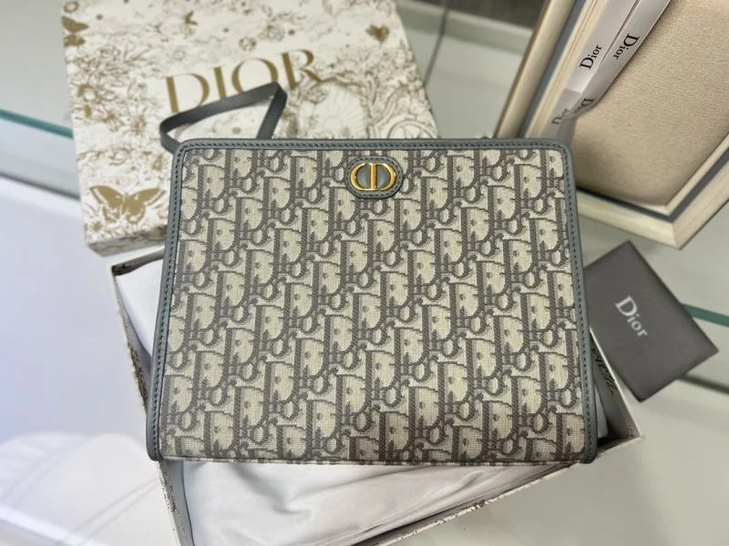Christian Dior Clutch Bags Minimalist 46459
