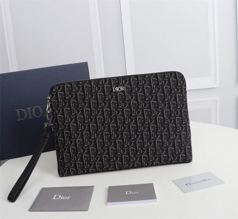 ModernLook Christian Dior Clutch Bags 46458