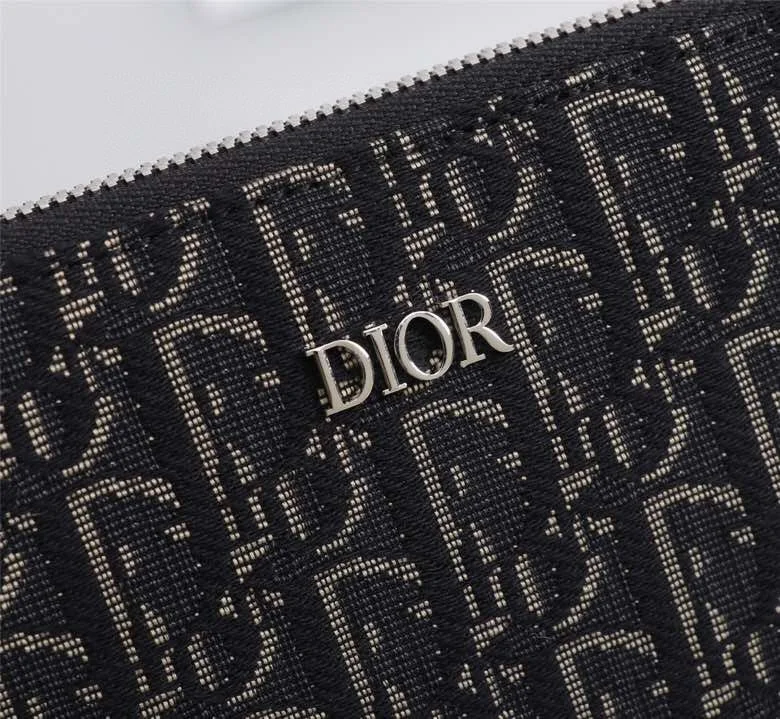 ModernLook Christian Dior Clutch Bags 46458
