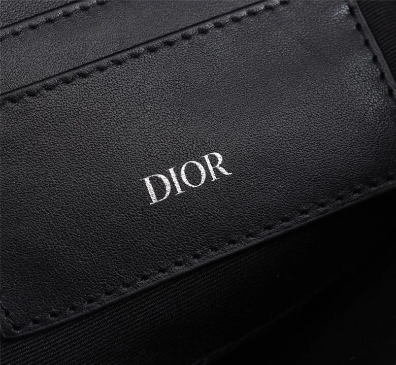 ModernLook Christian Dior Clutch Bags 46458