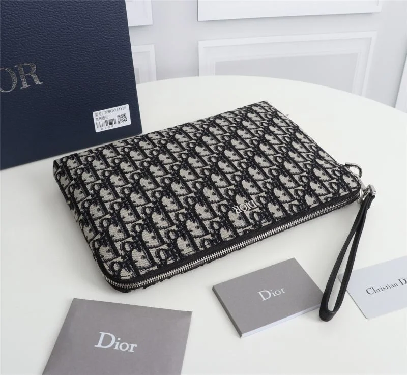 Christian Dior Clutch Bags Breathable 46460