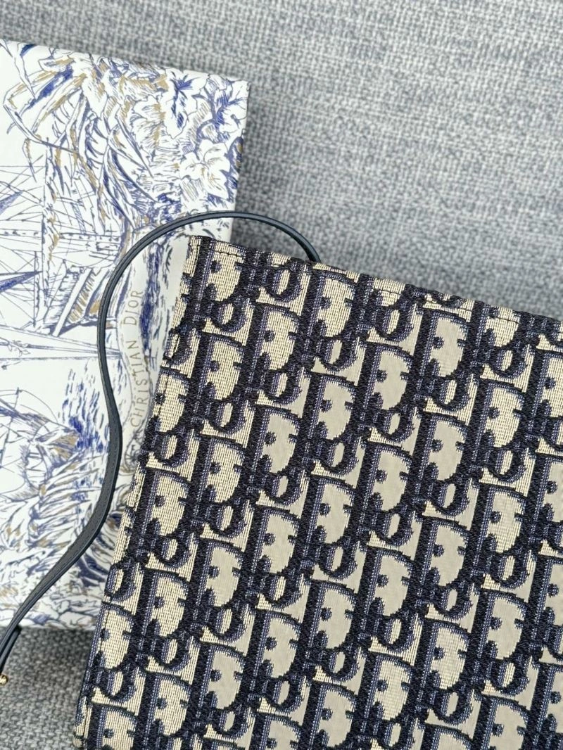 StreetReady Christian Dior Clutch Bags 57130