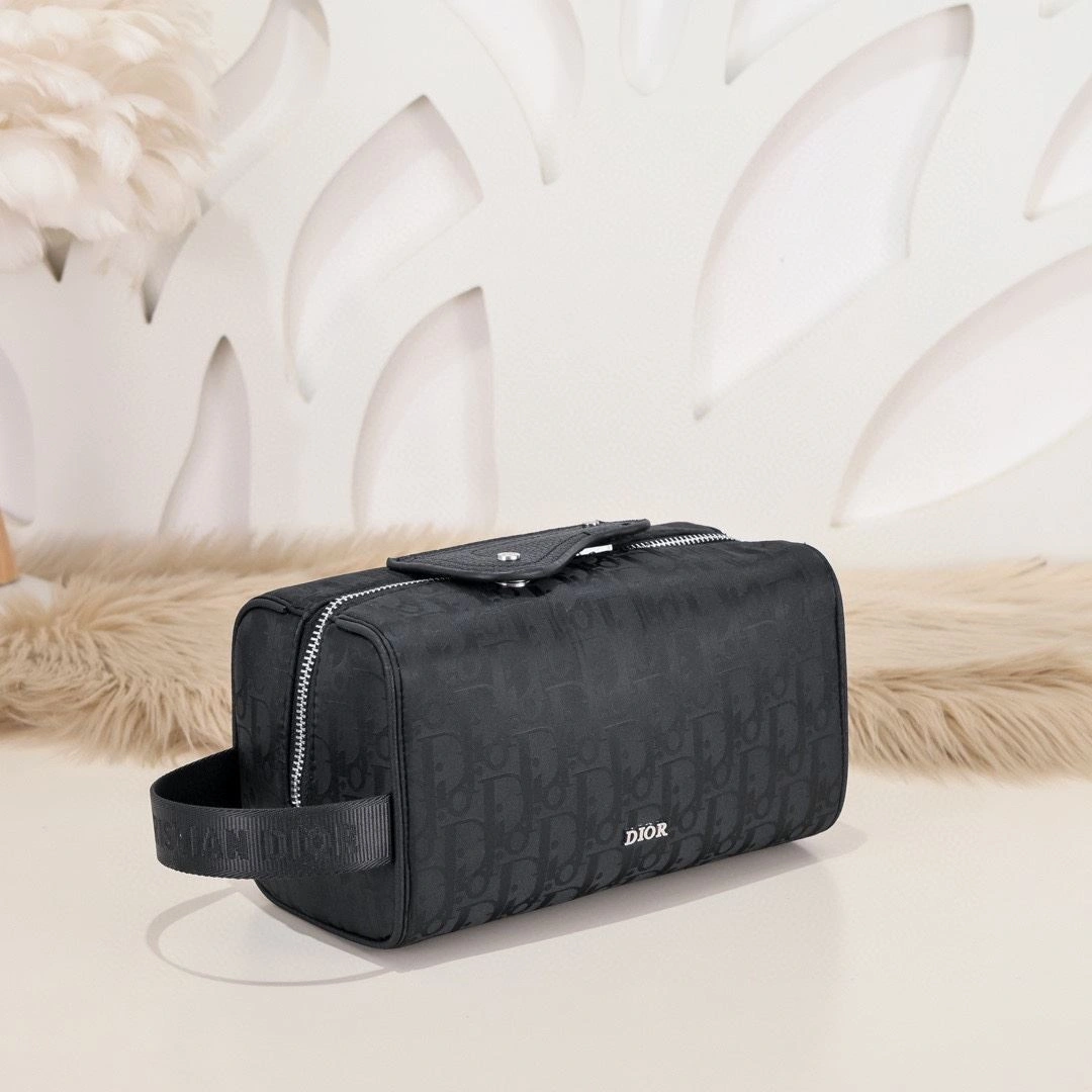 SunProtective Christian Dior Cosmetic Bags 91203