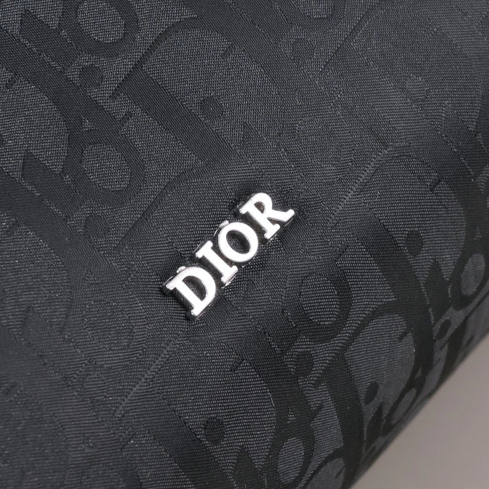 SunProtective Christian Dior Cosmetic Bags 91203