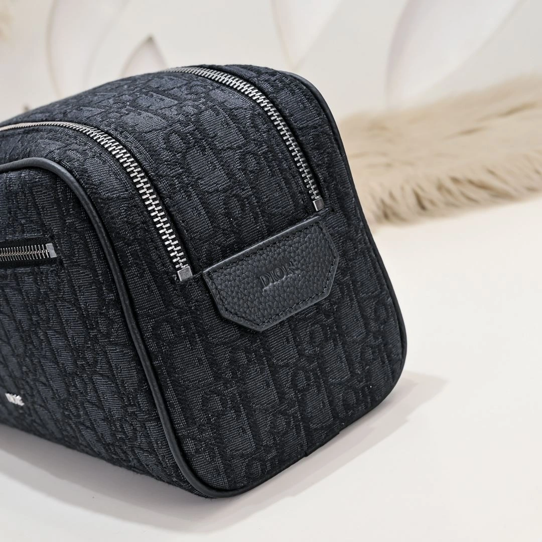 Christian Dior Cosmetic Bags Original 91200