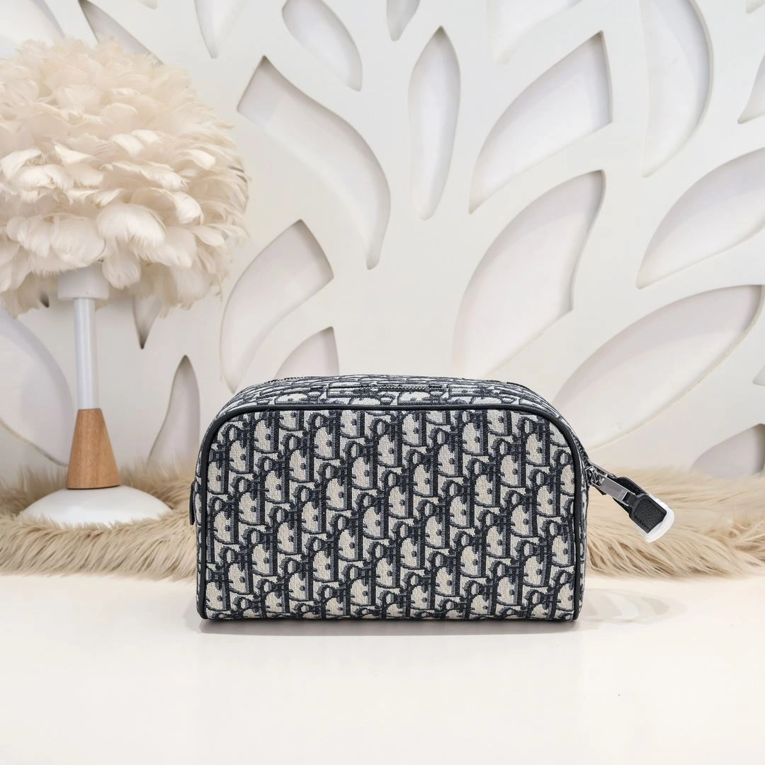 Christian Dior Cosmetic Bags FastDry 91199