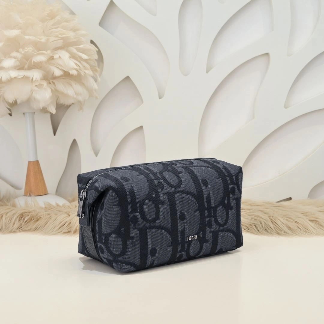 UrbanStyle Christian Dior Cosmetic Bags 91198