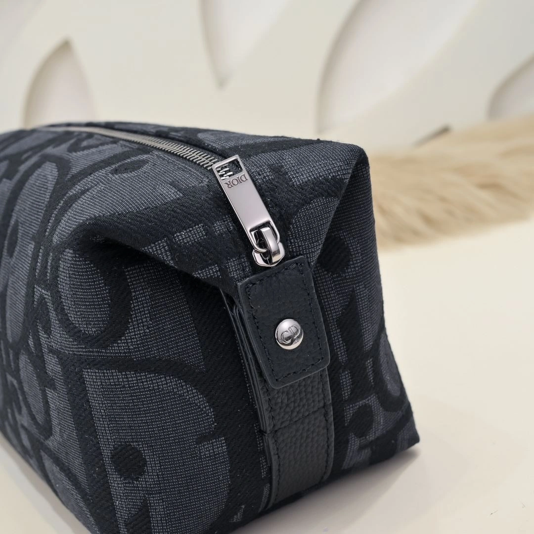 UrbanStyle Christian Dior Cosmetic Bags 91198