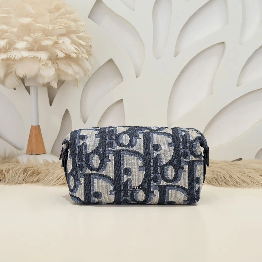 Christian Dior Cosmetic Bags OdorResistant 91196