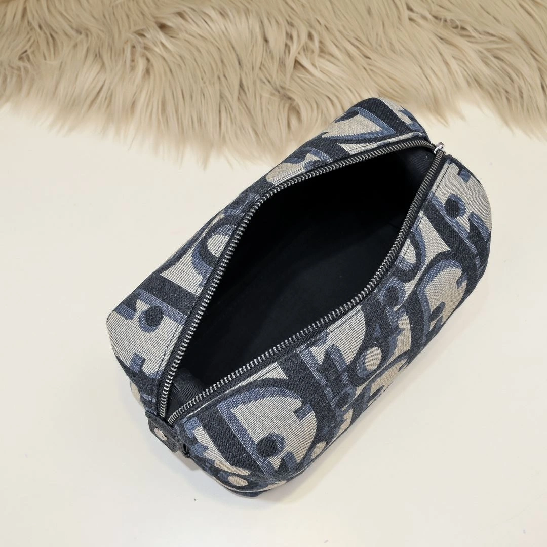 Christian Dior Cosmetic Bags OdorResistant 91196