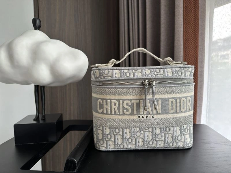Christian Dior Cosmetic Bags SunProtective 71220