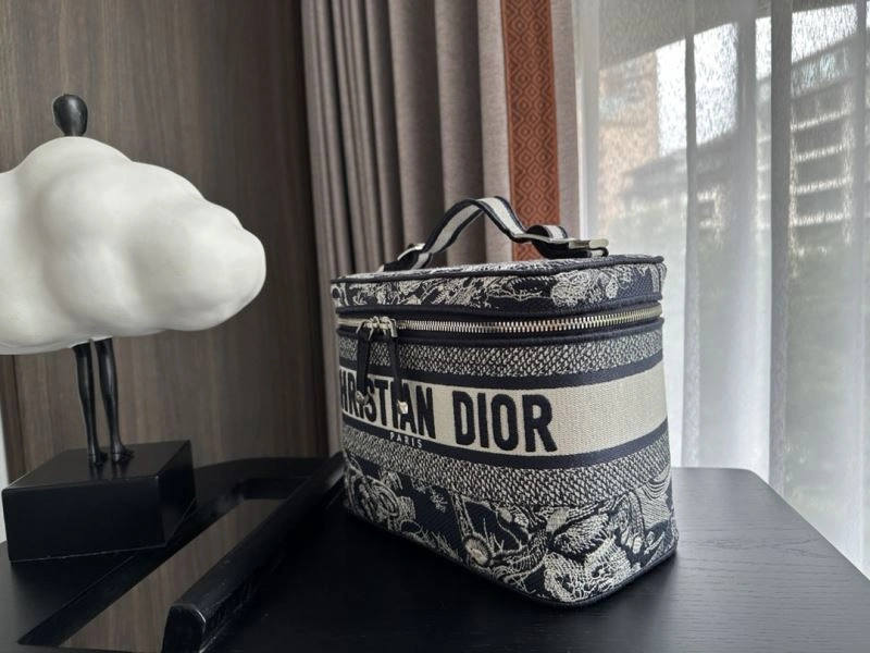 Christian Dior Cosmetic Bags ZeroBulk 71221