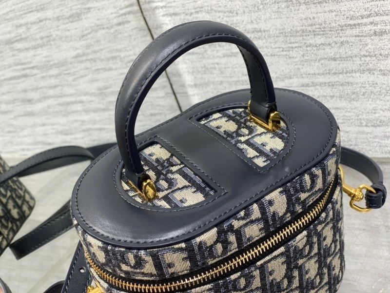 Sophisticated Christian Dior Cosmetic Bags 71206