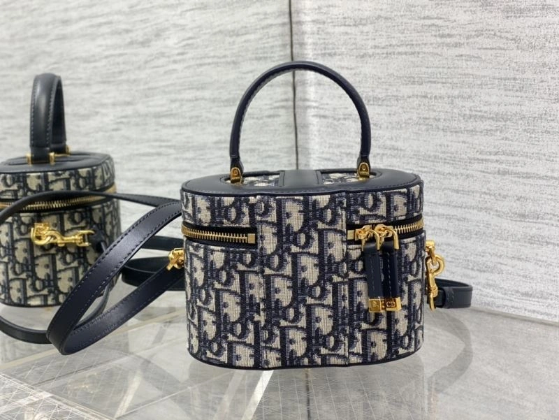 Sophisticated Christian Dior Cosmetic Bags 71206