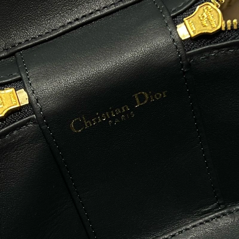 FlexibleFit Christian Dior Cosmetic Bags 71198