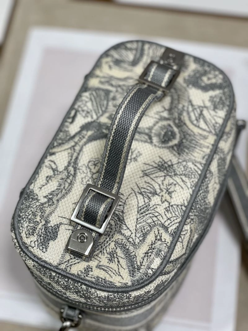Christian Dior Cosmetic Bags Minimalist 71196