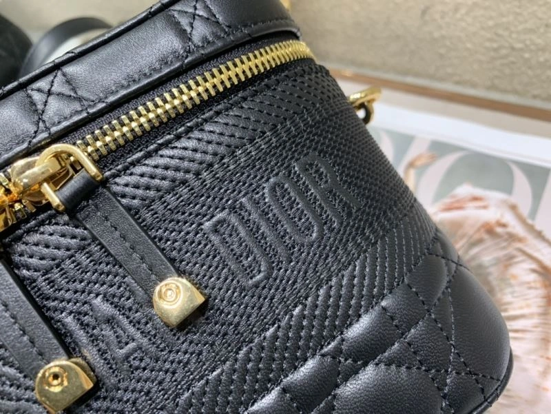 Christian Dior Cosmetic Bags Minimalist 71185