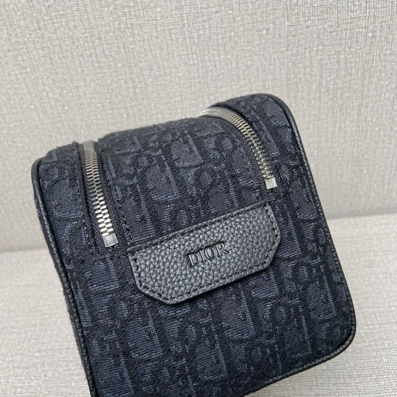 Tailored Christian Dior Cosmetic Bags 71180