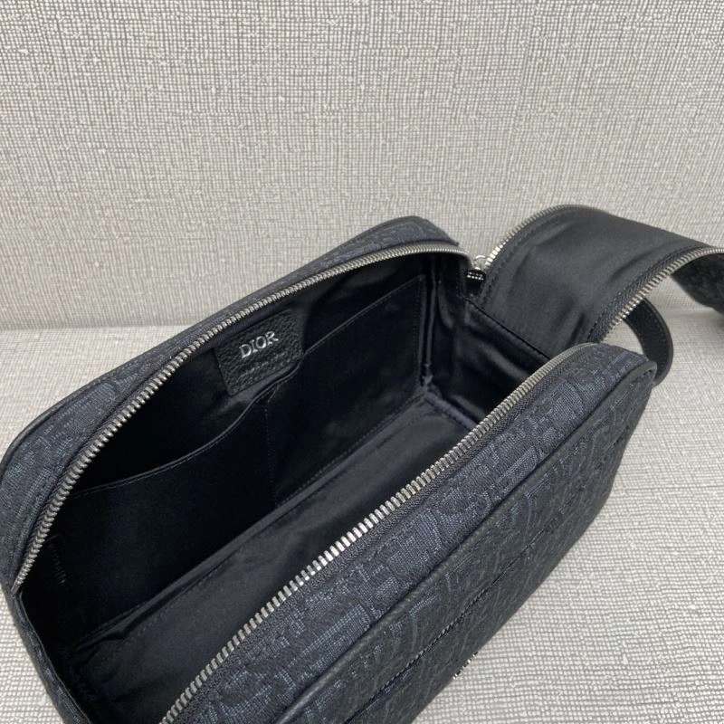 Tailored Christian Dior Cosmetic Bags 71180