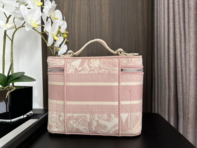 OnTrend Christian Dior Cosmetic Bags 71195
