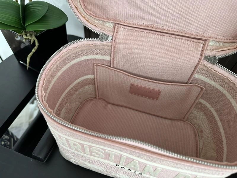 OnTrend Christian Dior Cosmetic Bags 71195
