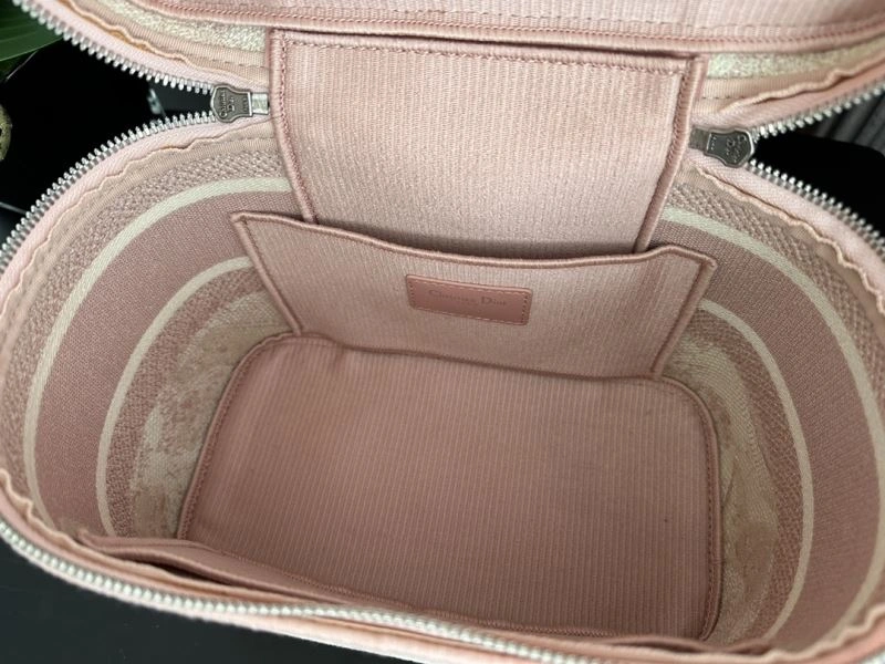 OnTrend Christian Dior Cosmetic Bags 71195
