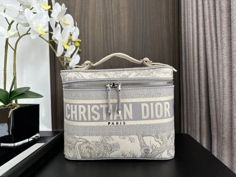 SunProtective Christian Dior Cosmetic Bags 71187