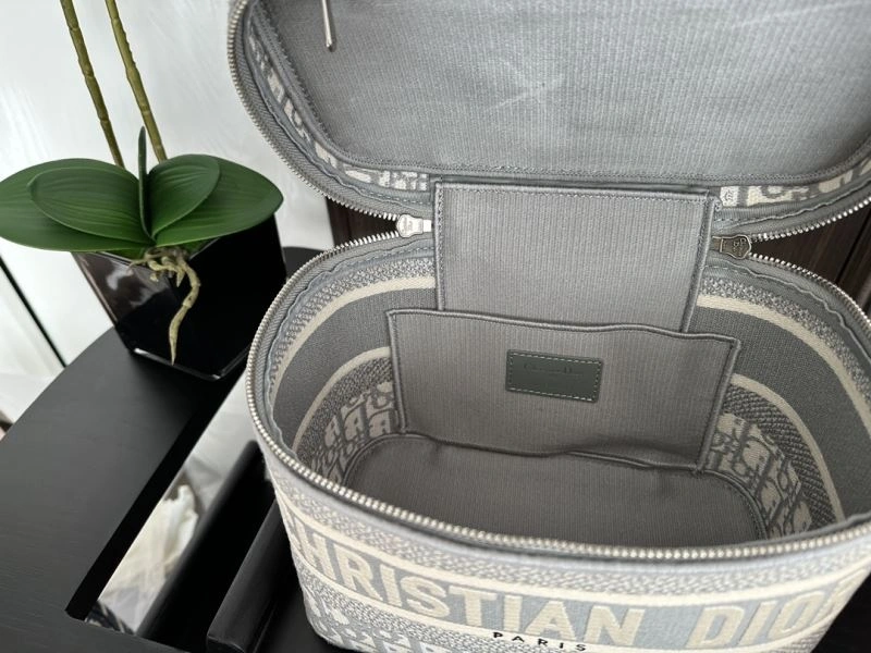 Christian Dior Cosmetic Bags Cozy 71178