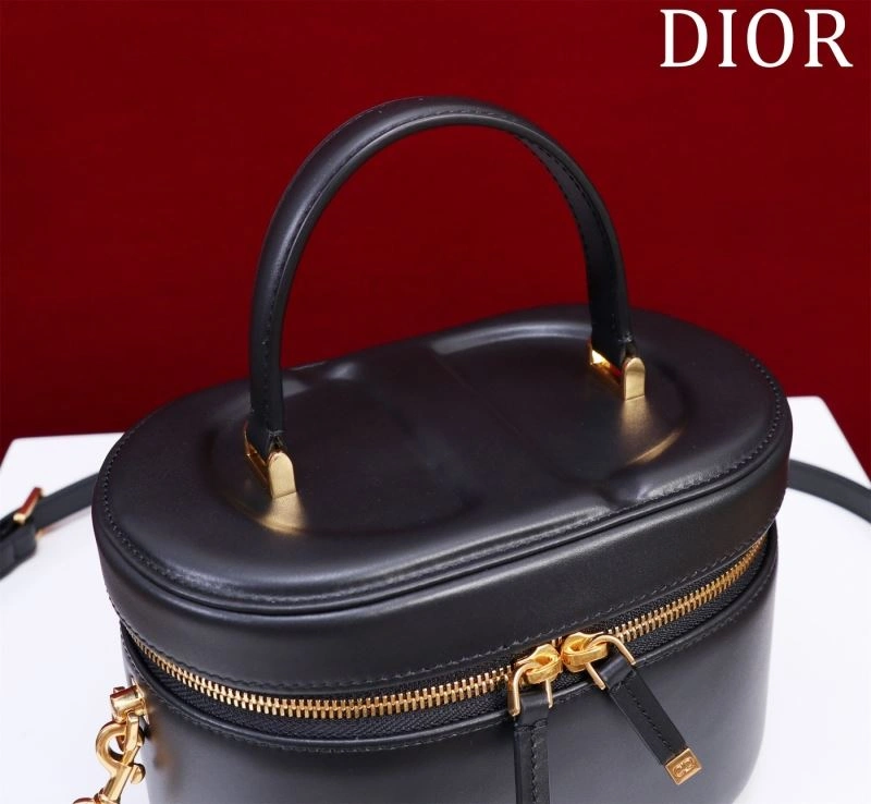 Stylish Christian Dior Cosmetic Bags 71181