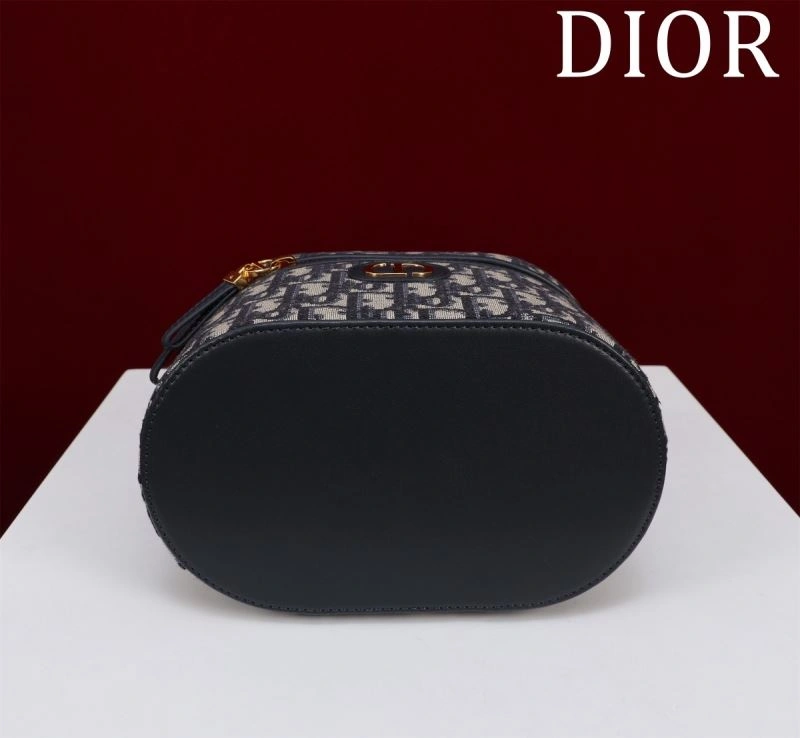 Seasonal Christian Dior Cosmetic Bags 71248
