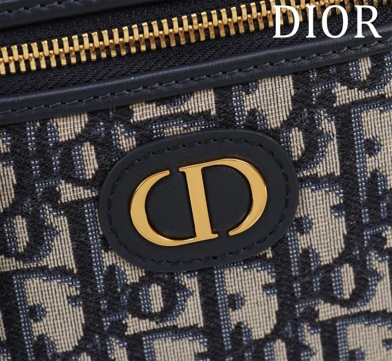 Seasonal Christian Dior Cosmetic Bags 71248