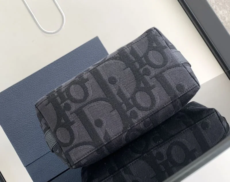 NewStyle Christian Dior Cosmetic Bags 47602