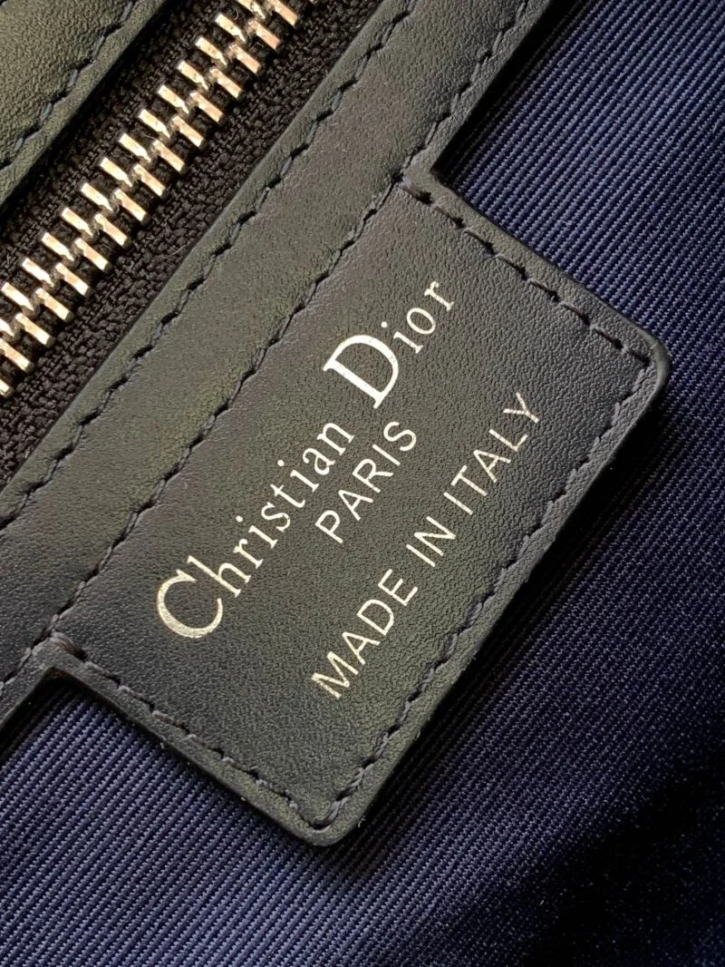 Tailored Christian Dior Cosmetic Bags 47597