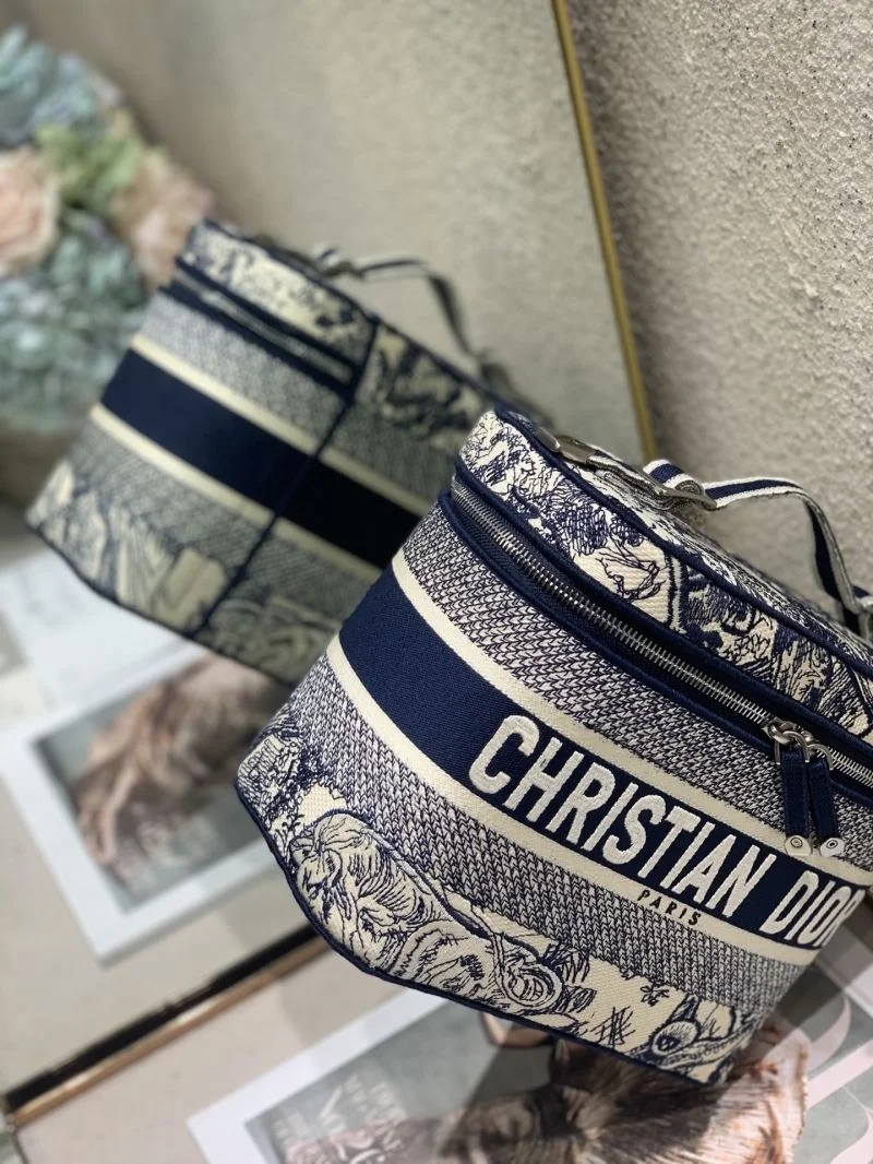 Christian Dior Cosmetic Bags FastDry 47592