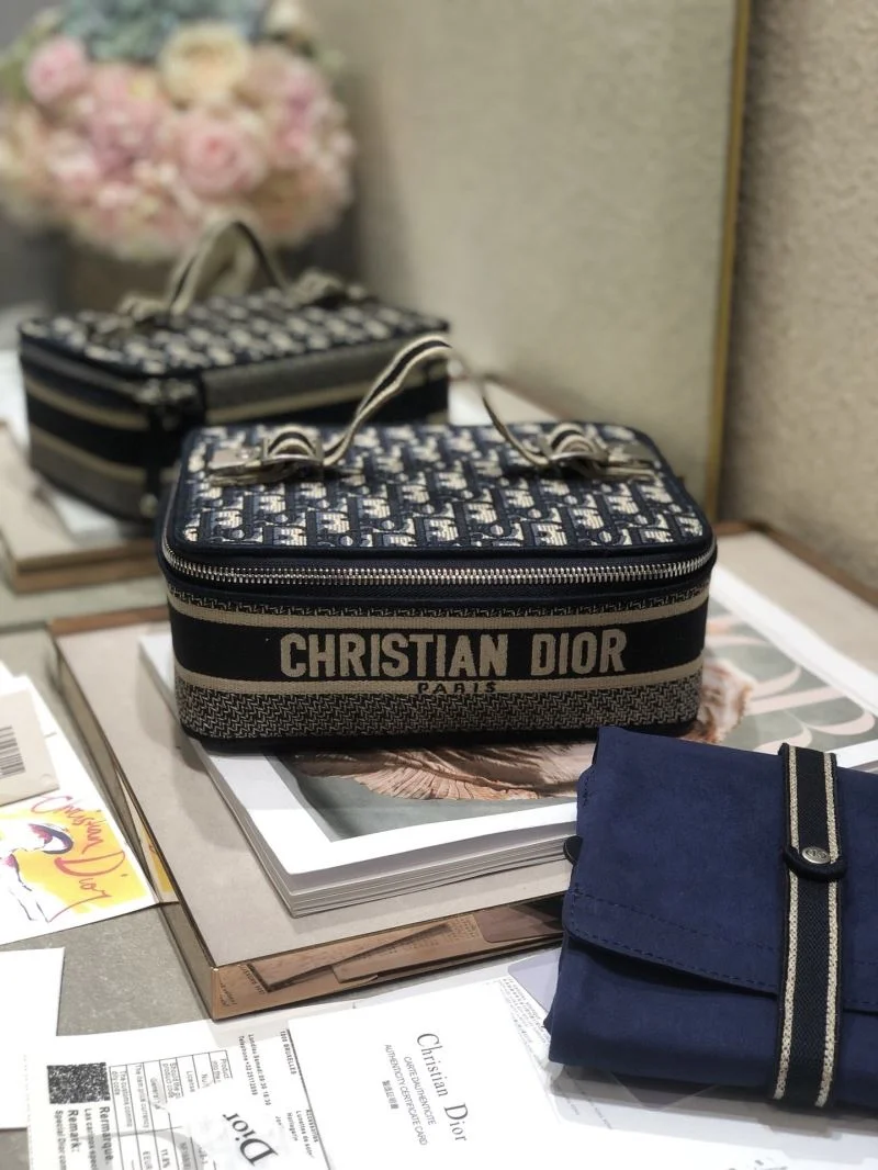 GoodFit Christian Dior Cosmetic Bags 47627