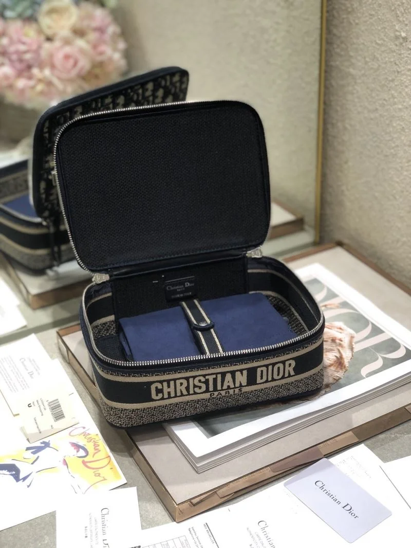 GoodFit Christian Dior Cosmetic Bags 47627