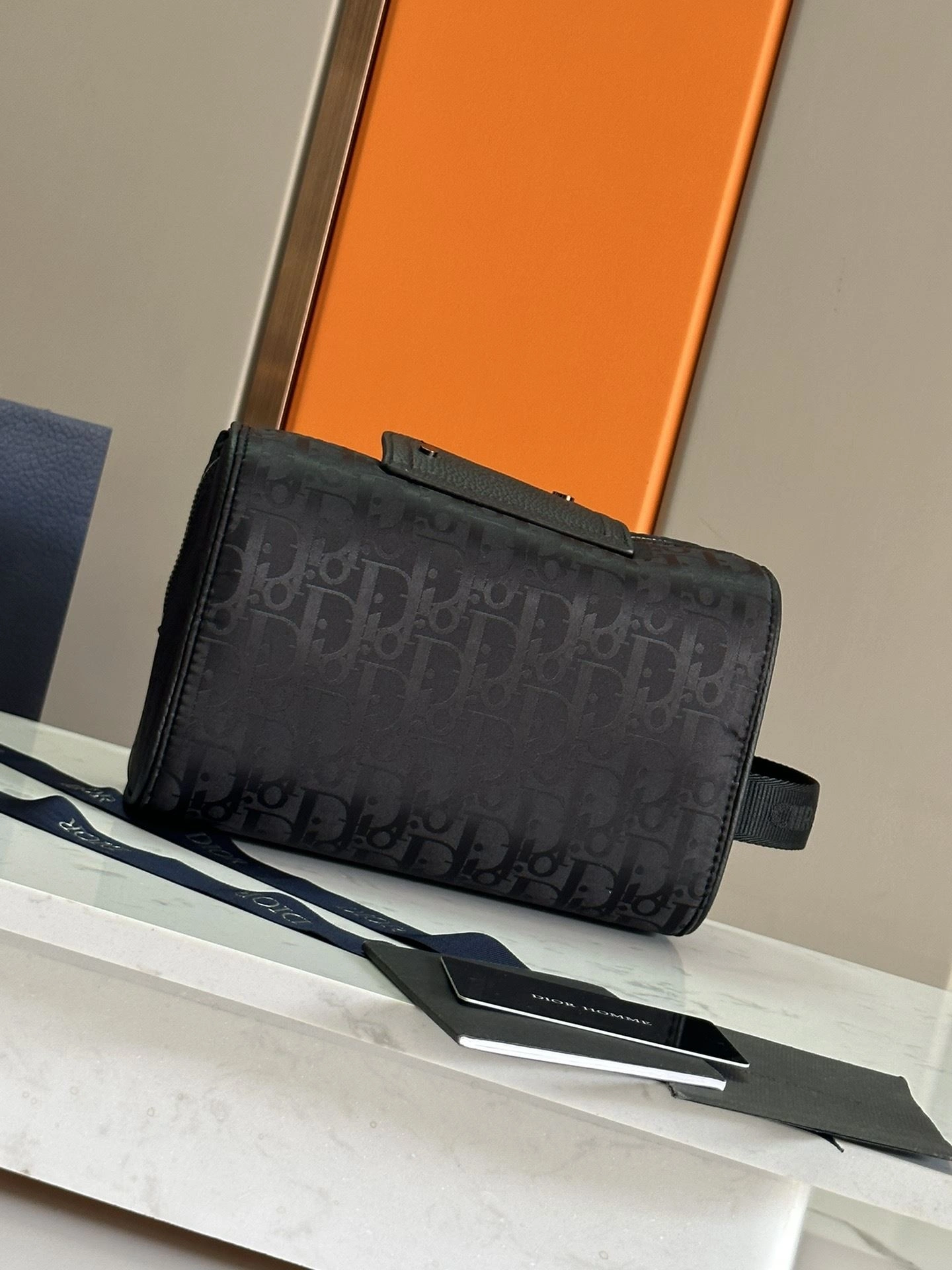 Chic Christian Dior Cosmetic Bags 92267