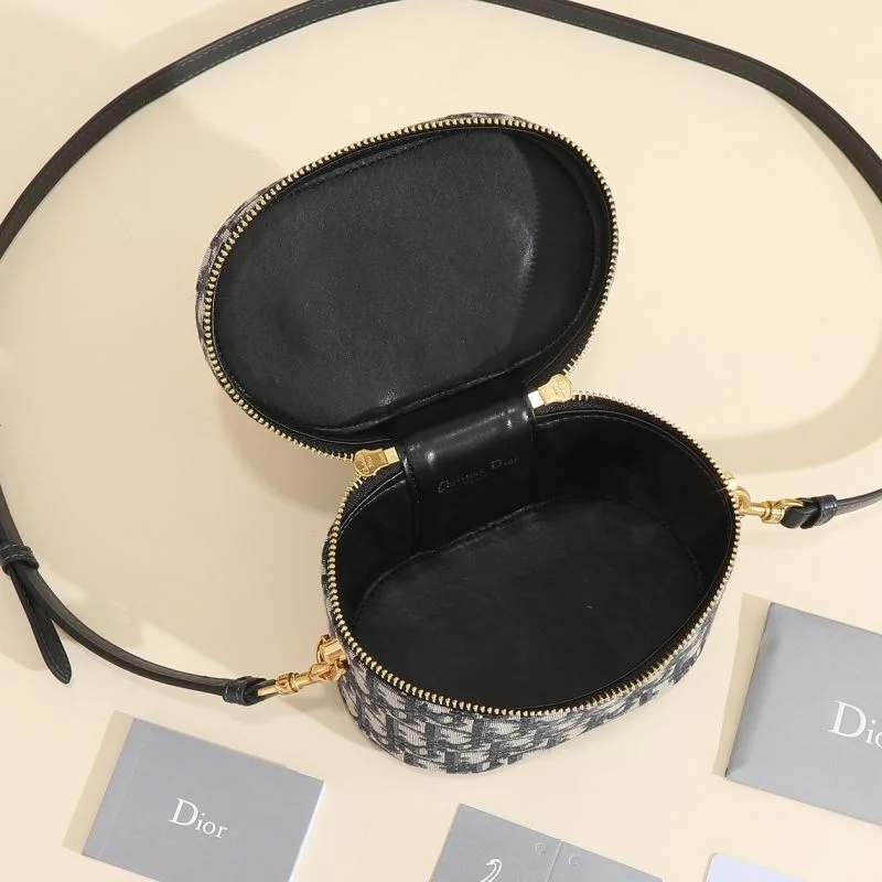 Christian Dior Cosmetic Bags Compact 46449