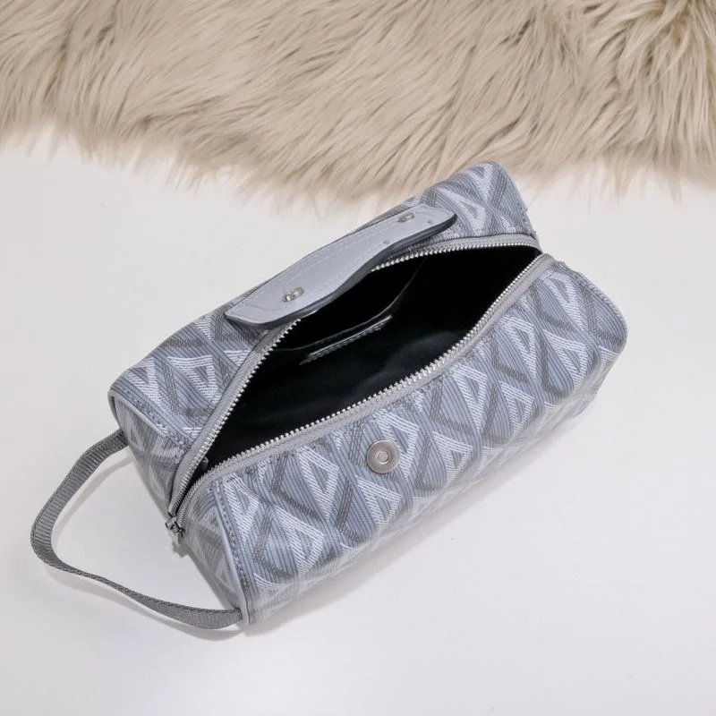 Christian Dior Cosmetic Bags ModernLook 46444