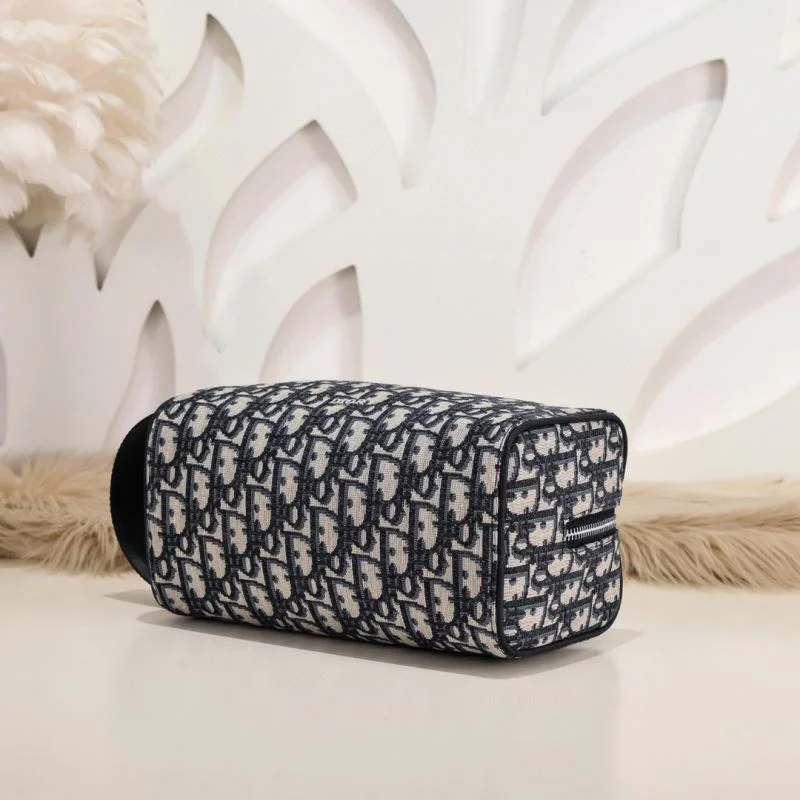 Modern Christian Dior Cosmetic Bags 46441