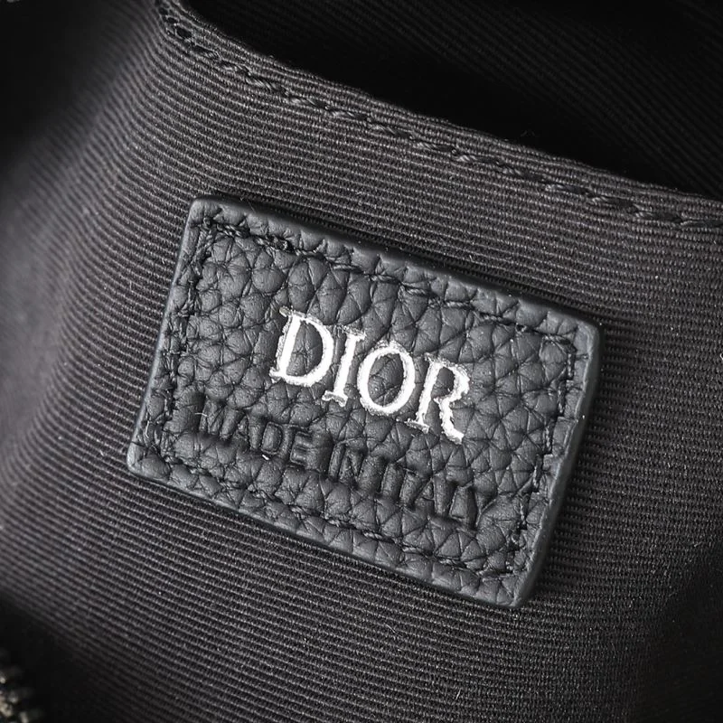 Christian Dior Cosmetic Bags FashionForward 46436