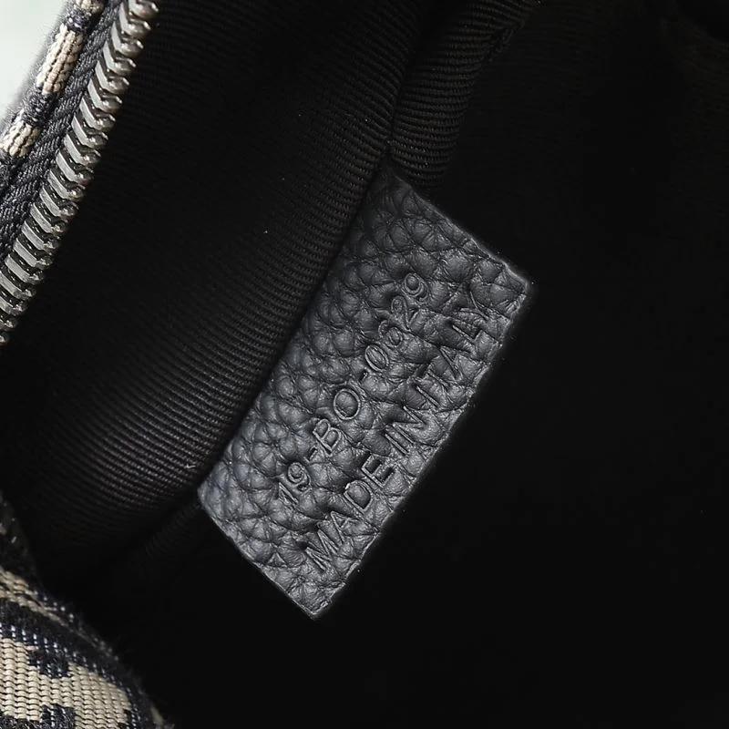Christian Dior Cosmetic Bags FashionForward 46436